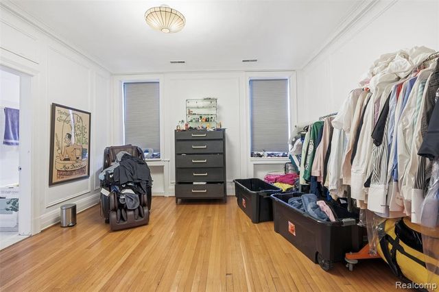 2900 E Jefferson Avenue 61-C8, Detroit, MI 48207