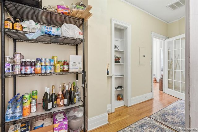 2900 E Jefferson Avenue 61-C8, Detroit, MI 48207