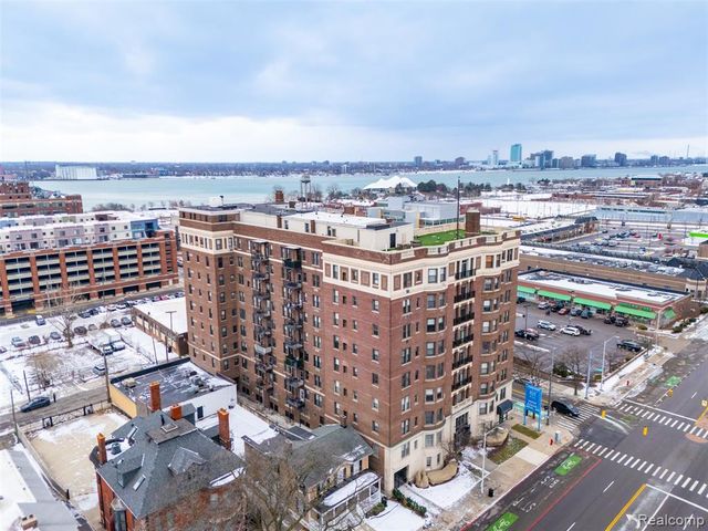 2900 E Jefferson Avenue 61-C8, Detroit, MI 48207
