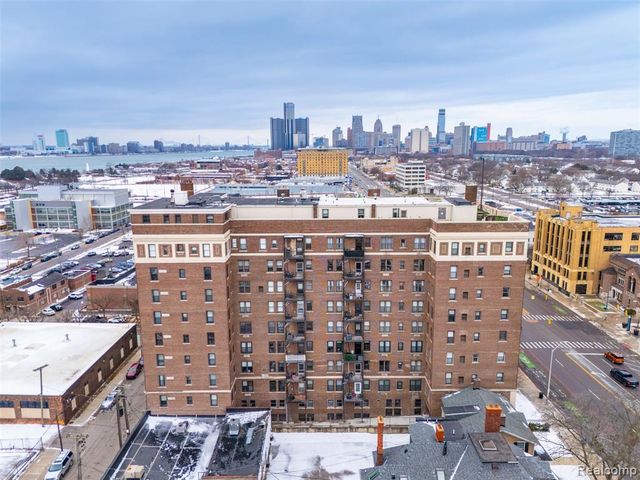 2900 E Jefferson Avenue 61-C8, Detroit, MI 48207