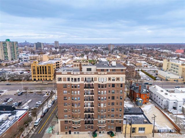 2900 E Jefferson Avenue 61-C8, Detroit, MI 48207