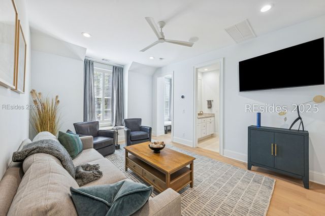 295 Bamberg Dr, Bluffton, SC 29910