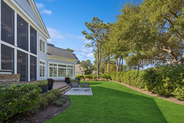 295 Bamberg Dr, Bluffton, SC 29910