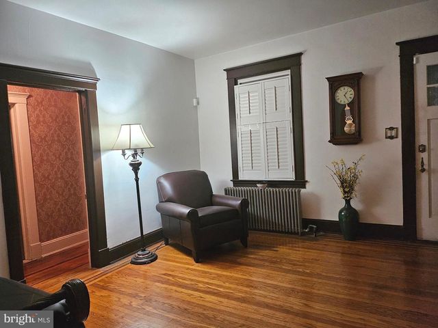 2913 SILVER HILL AVE, Baltimore, MD 21207