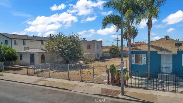 214 W 92nd, Los Angeles, CA 90003
