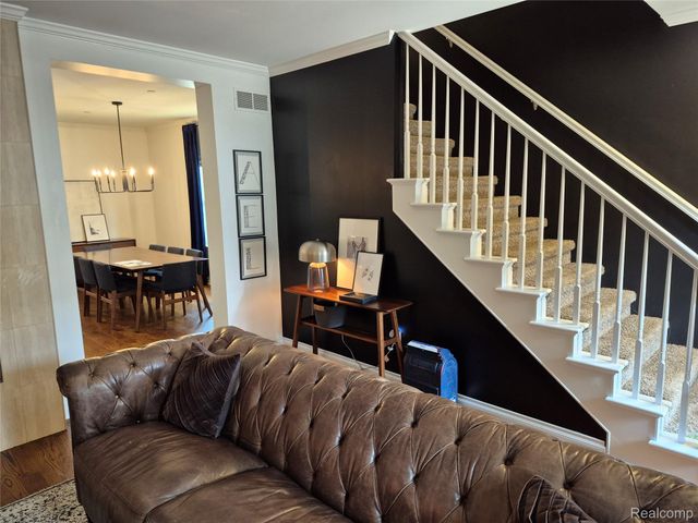 3913 Andover Avenue, Auburn Hills, MI 48326