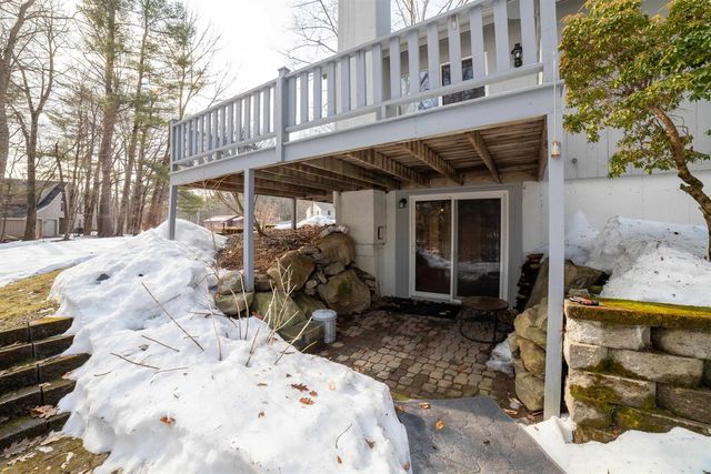 15 Eastman Drive, Derry, NH 03038