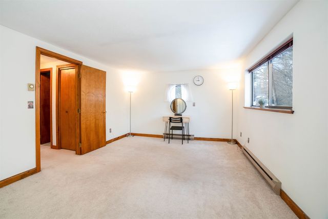 15 Eastman Drive, Derry, NH 03038