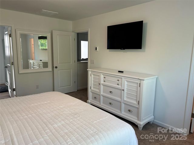 11028 wickenden Way, Charlotte, NC 28214