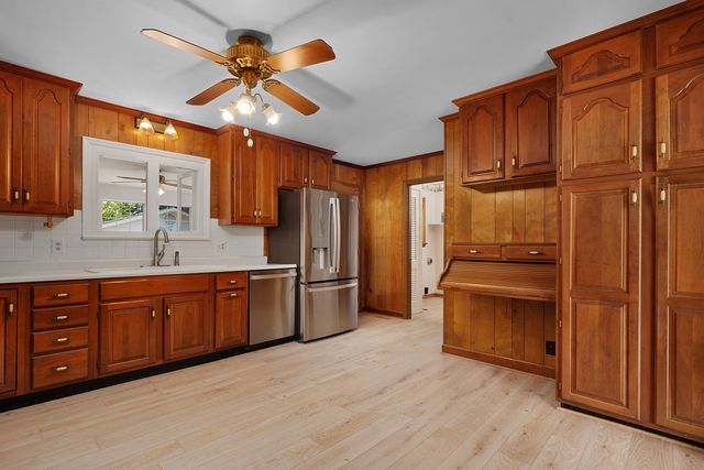 5814 Crestview Drive, Hixson, TN 37343