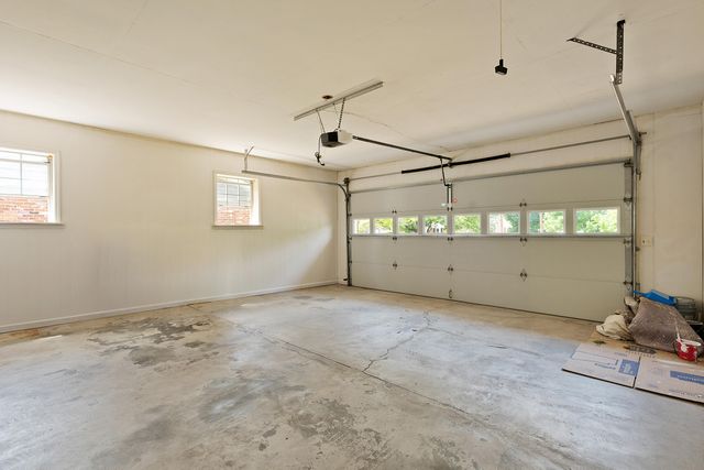 5814 Crestview Drive, Hixson, TN 37343