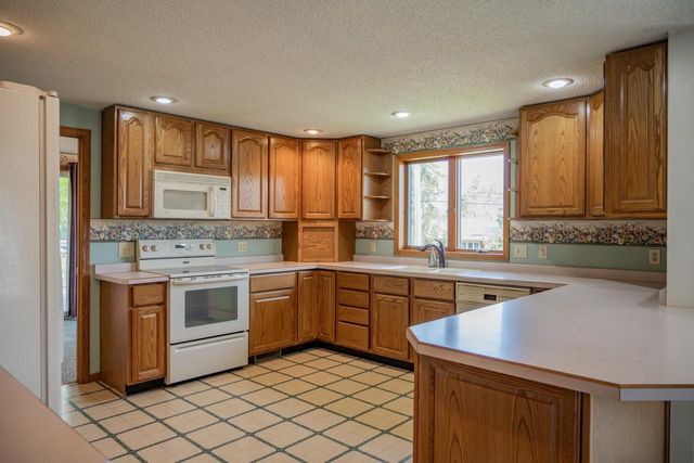 706 Tremont Street, Mauston, WI 53948