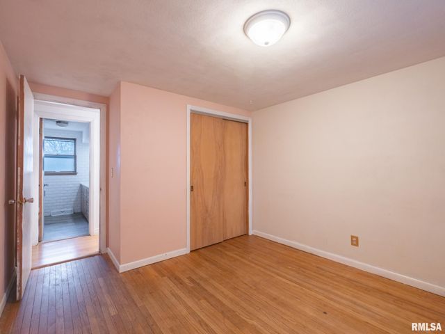 112 CAROLINE Street, Morton, IL 61550