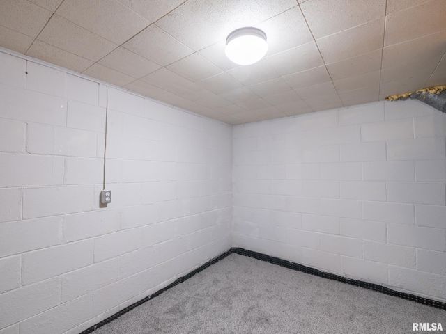 112 CAROLINE Street, Morton, IL 61550