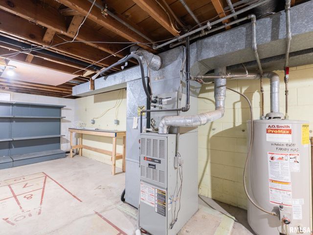 112 CAROLINE Street, Morton, IL 61550