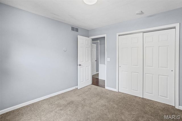 2002 Lemontree Lane, Collinsville, IL 62234