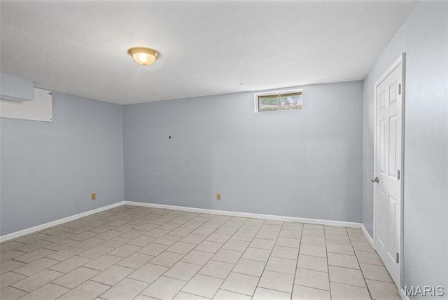 2002 Lemontree Lane, Collinsville, IL 62234
