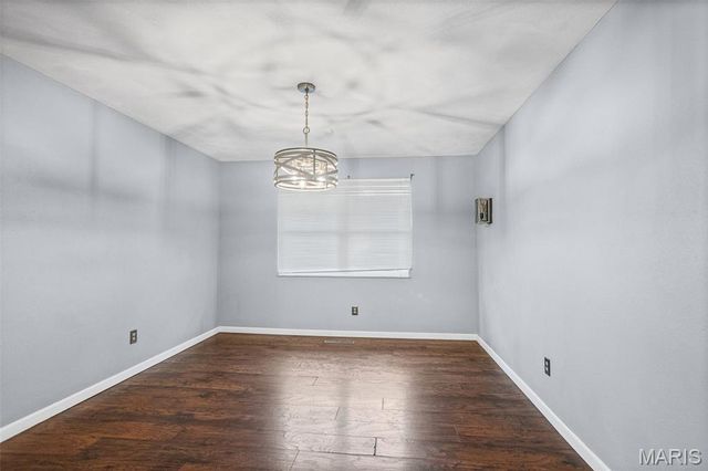 2002 Lemontree Lane, Collinsville, IL 62234