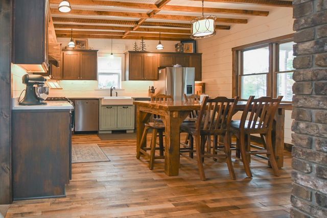 N254 COUNTY ROAD W, Fremont, WI 54940