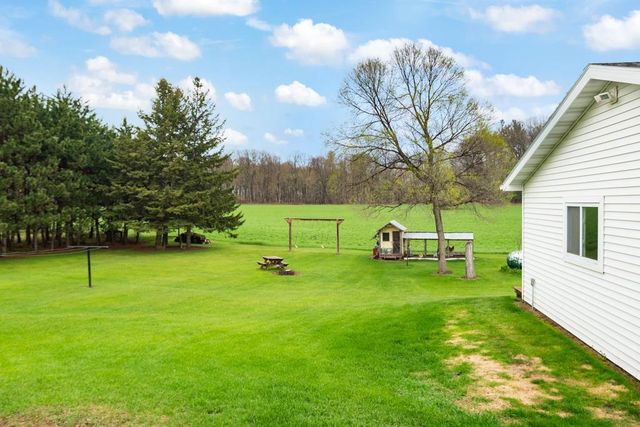 N254 COUNTY ROAD W, Fremont, WI 54940