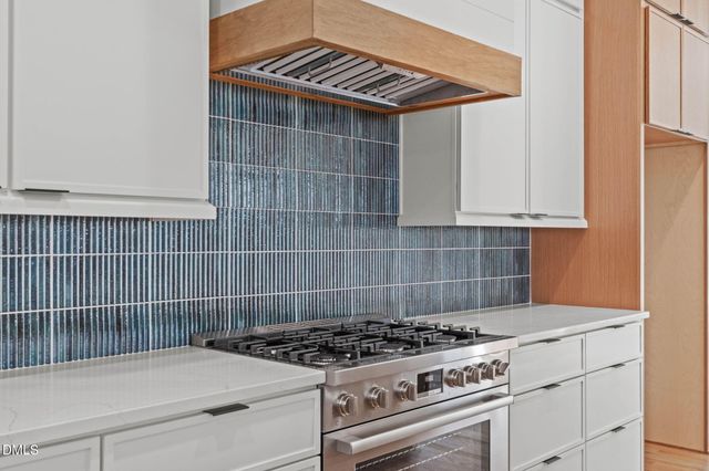 1001 Addison Place, Raleigh, NC 27610