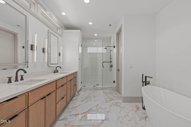 1001 Addison Place, Raleigh, NC 27610