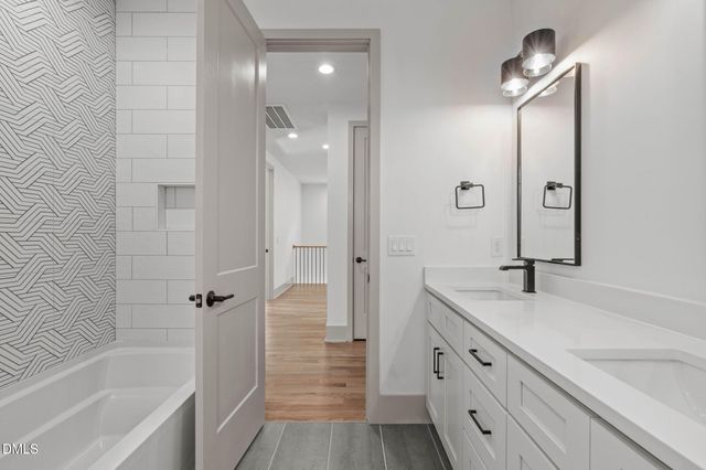 1001 Addison Place, Raleigh, NC 27610