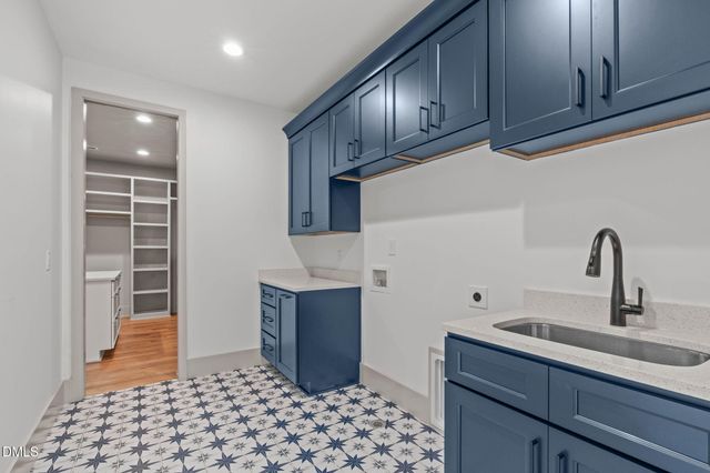 1001 Addison Place, Raleigh, NC 27610