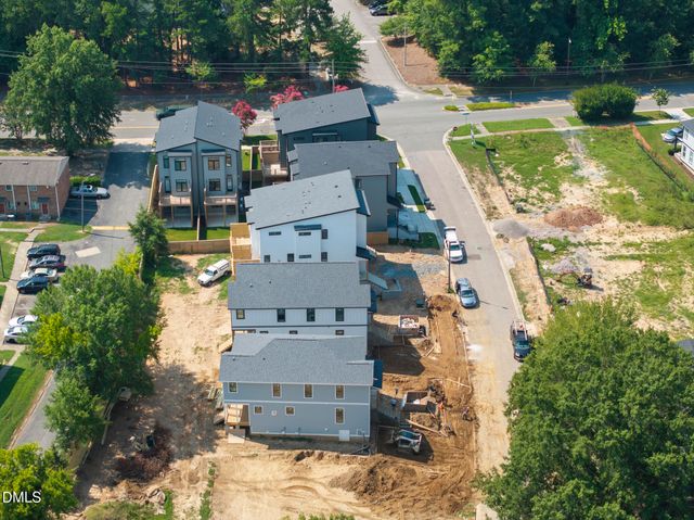 1001 Addison Place, Raleigh, NC 27610