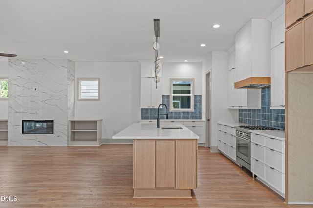 1001 Addison Place, Raleigh, NC 27610