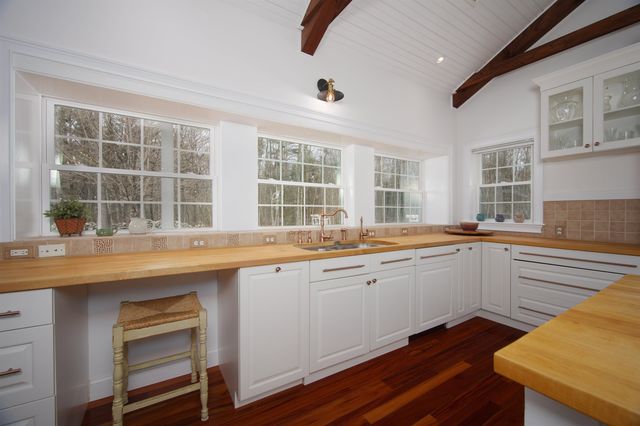 402 Bay Road, Durham, NH 03824