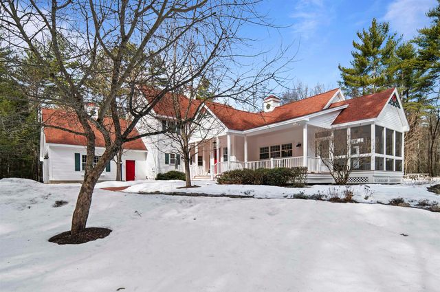 402 Bay Road, Durham, NH 03824