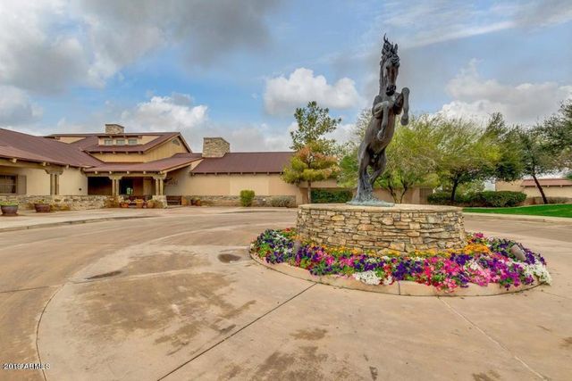 42376 W CHISHOLM Drive, Maricopa, AZ 85138