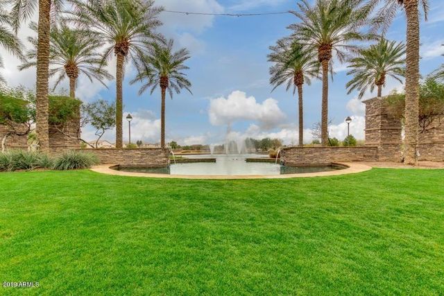 42376 W CHISHOLM Drive, Maricopa, AZ 85138