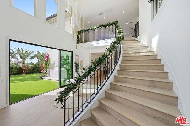 20448 W Liverpool Way, Porter Ranch (los Angeles), CA 91326