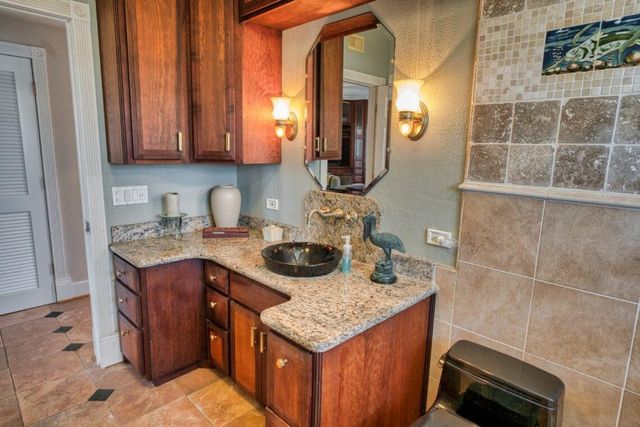 203 Francis Cove, Surfside Beach, TX 77541