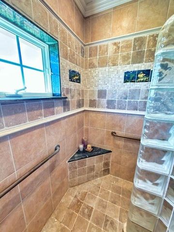 203 Francis Cove, Surfside Beach, TX 77541