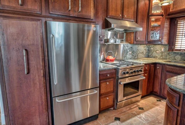 203 Francis Cove, Surfside Beach, TX 77541