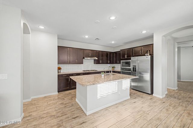 15130 W MORELAND Street, Goodyear, AZ 85338