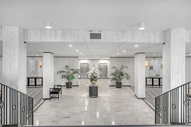 2295 S Ocean Boulevard 321, Palm Beach, FL 33480