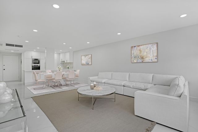 2295 S Ocean Boulevard 321, Palm Beach, FL 33480