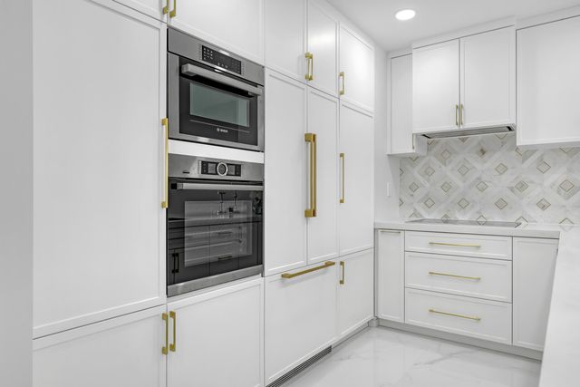 2295 S Ocean Boulevard 321, Palm Beach, FL 33480