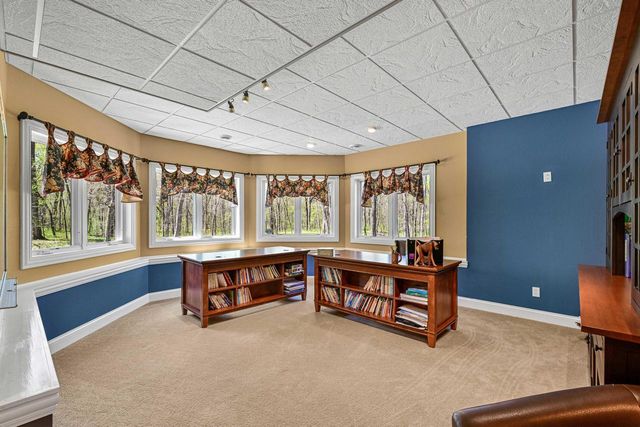 N4161 Kenney LANE, Delavan, WI 53115