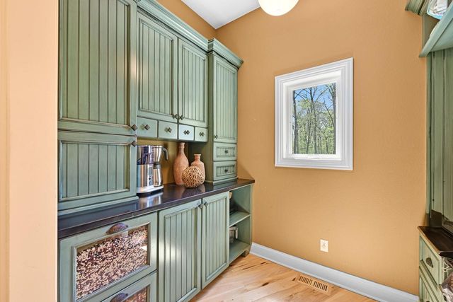 N4161 Kenney LANE, Delavan, WI 53115