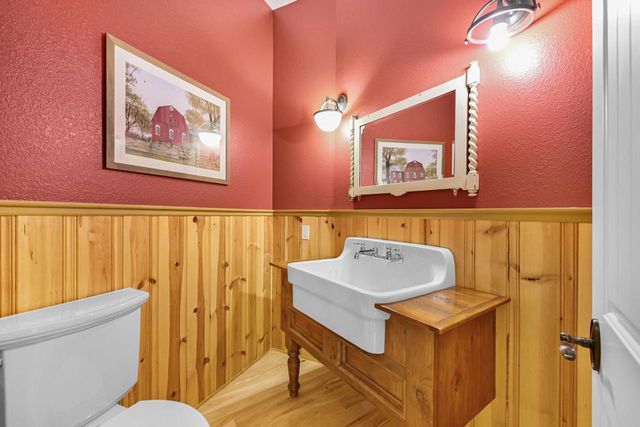 N4161 Kenney LANE, Delavan, WI 53115