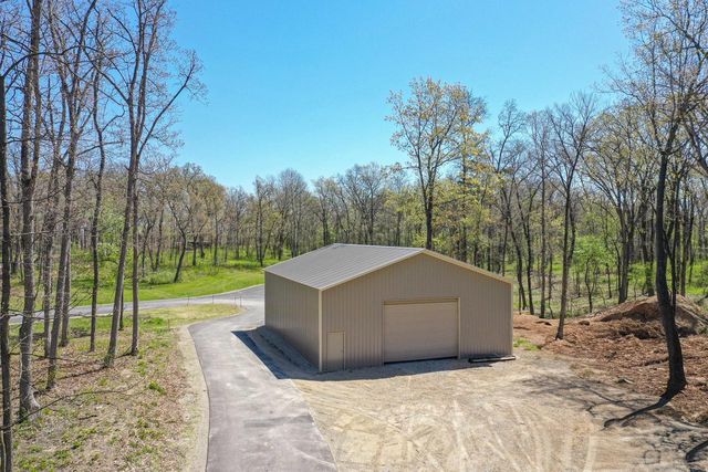 N4161 Kenney LANE, Delavan, WI 53115