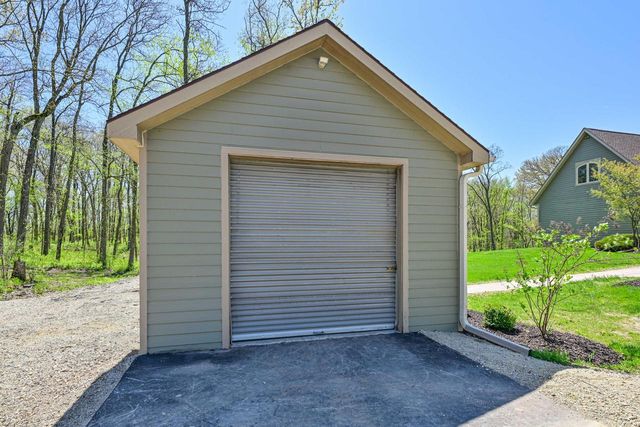 N4161 Kenney LANE, Delavan, WI 53115