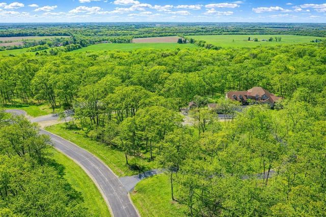 N4161 Kenney LANE, Delavan, WI 53115
