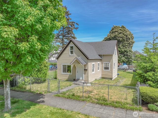 1939 S L Street, Tacoma, WA 98405