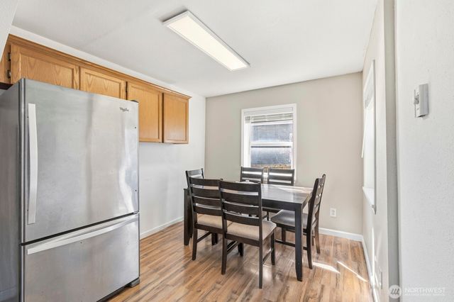 1939 S L Street, Tacoma, WA 98405